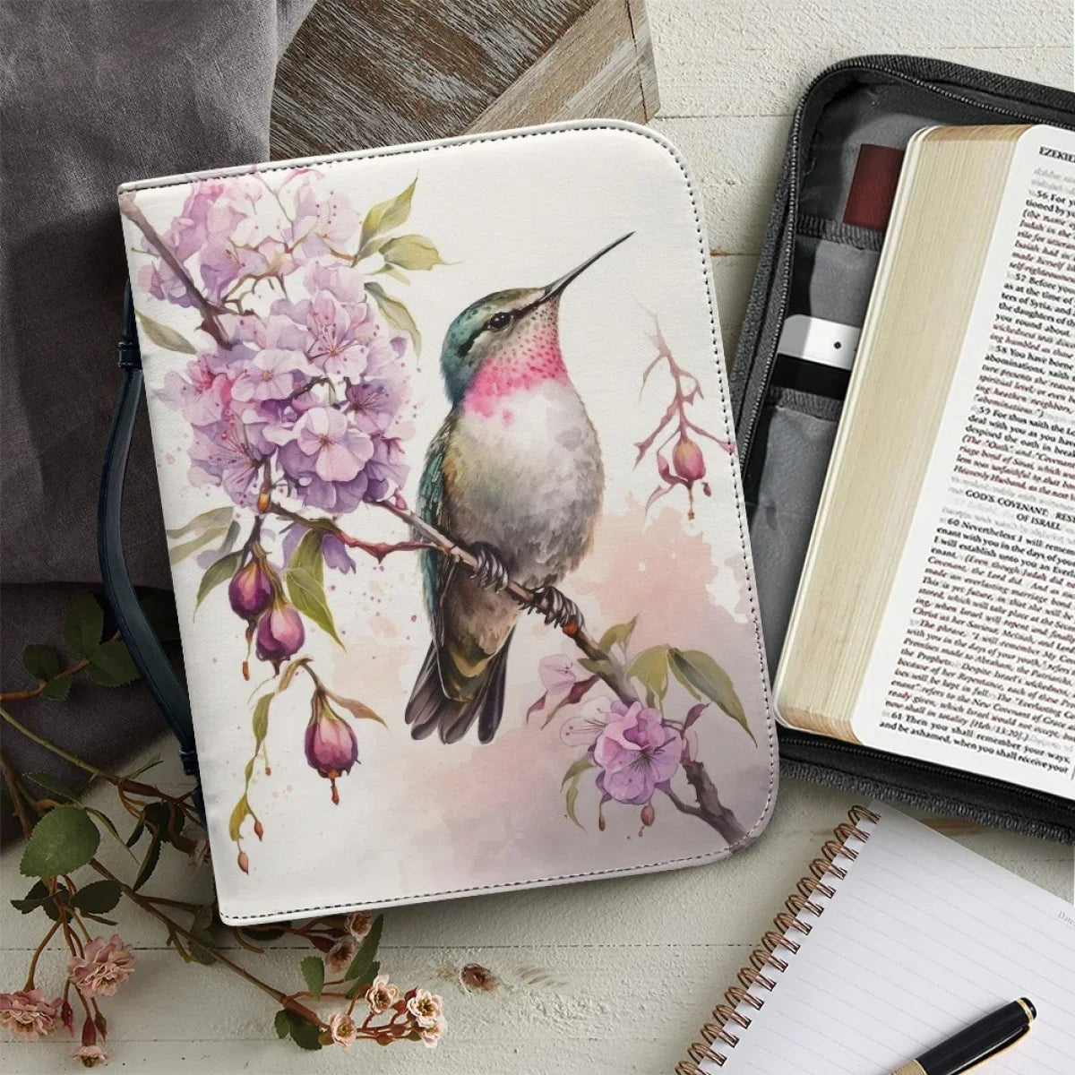 Women's Christianity Bible Bag New Floral Hummingbird Print Leather Bible Cover Case Zippered Handle Handbag Bags for Holy Bible